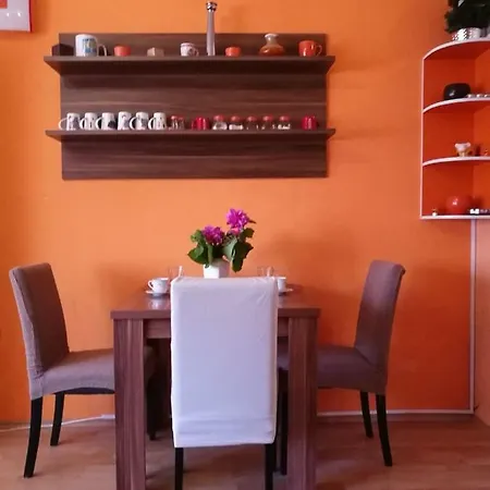 Sunny Oasis In The Center Apartamento *