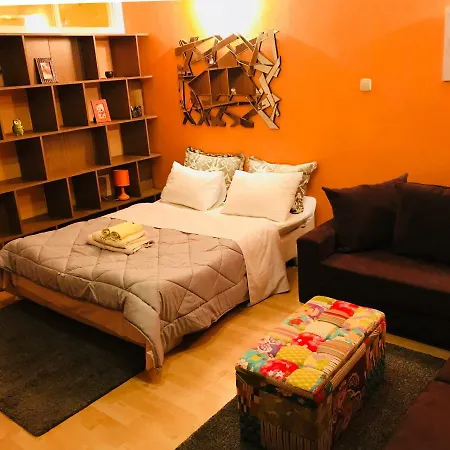 Sunny Oasis In The Center Apartamento