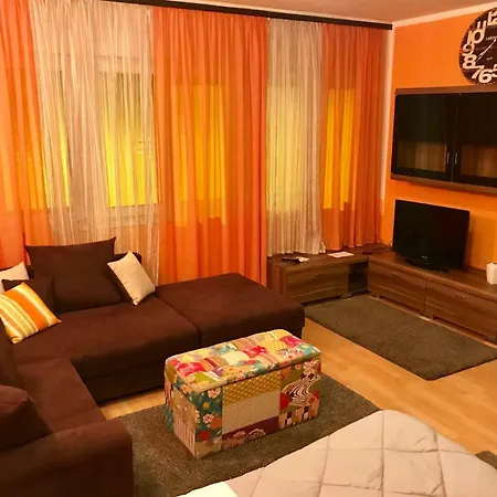 Sunny Oasis In The Center
