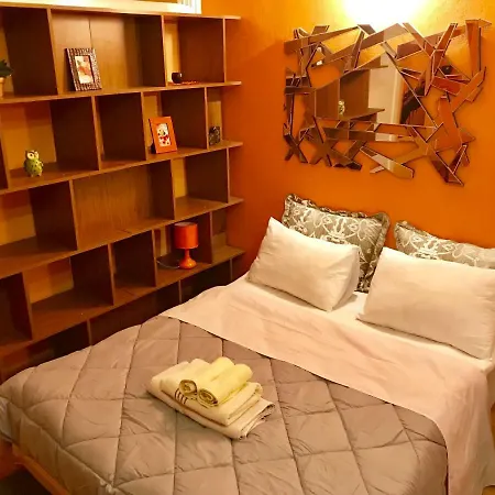 Sunny Oasis In The Center Apartamento