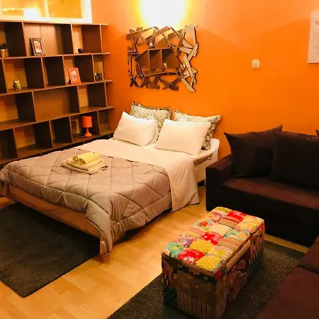 Sunny Oasis In The Center Apartamento